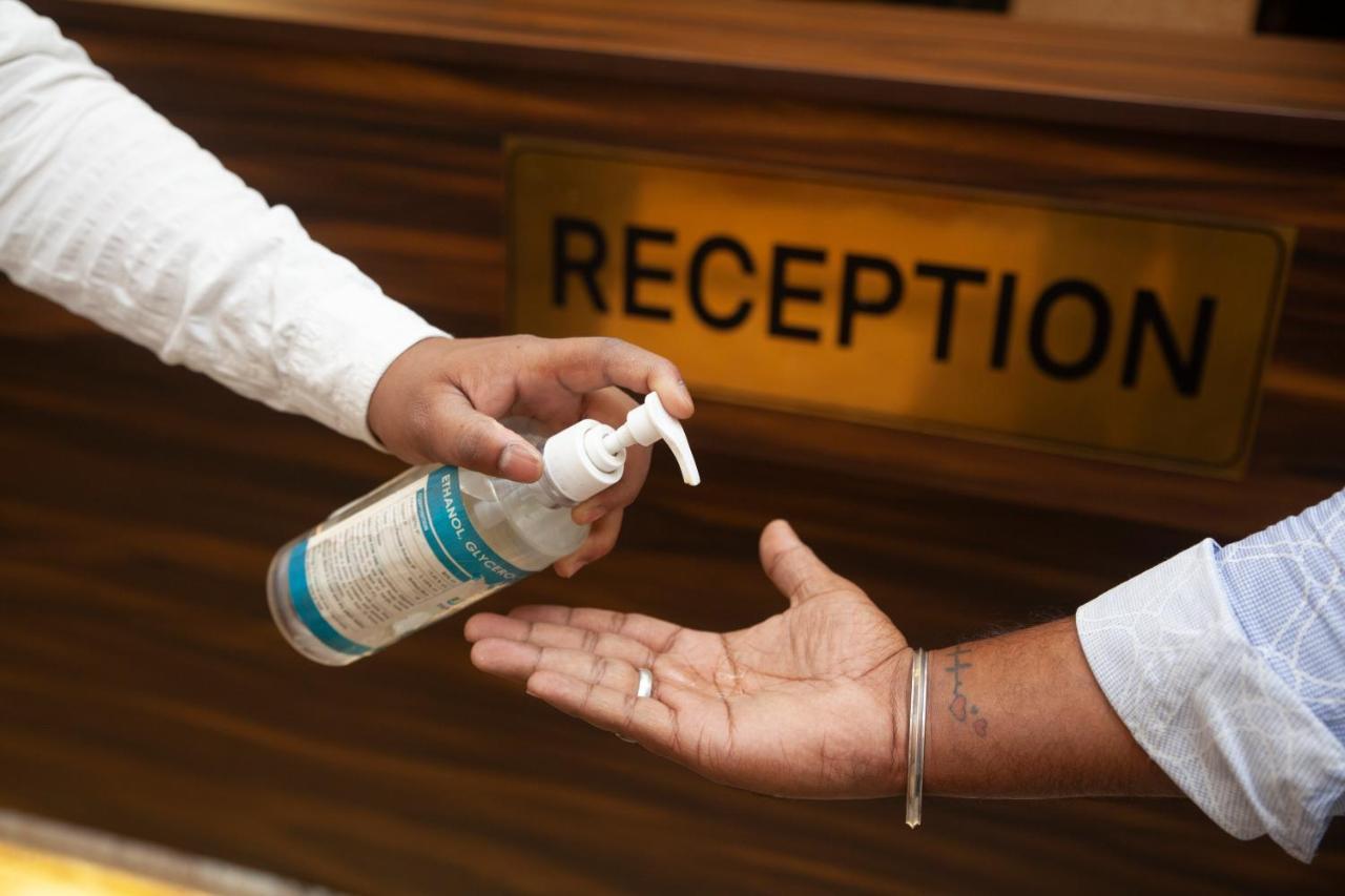 Sm Royal Stay Hotel - Near Bangalore International Airport Devanahalli 外观 照片