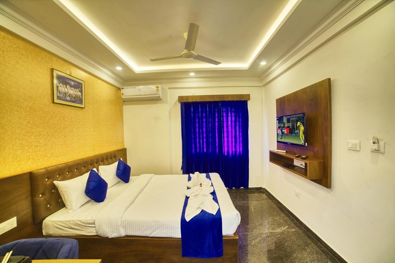 Sm Royal Stay Hotel - Near Bangalore International Airport Devanahalli 外观 照片