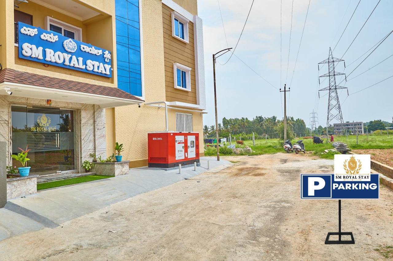 Sm Royal Stay Hotel - Near Bangalore International Airport Devanahalli 外观 照片